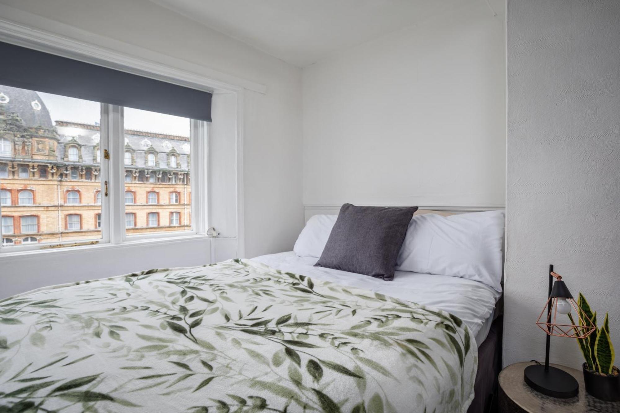Serenity Guest House Scarborough Esterno foto