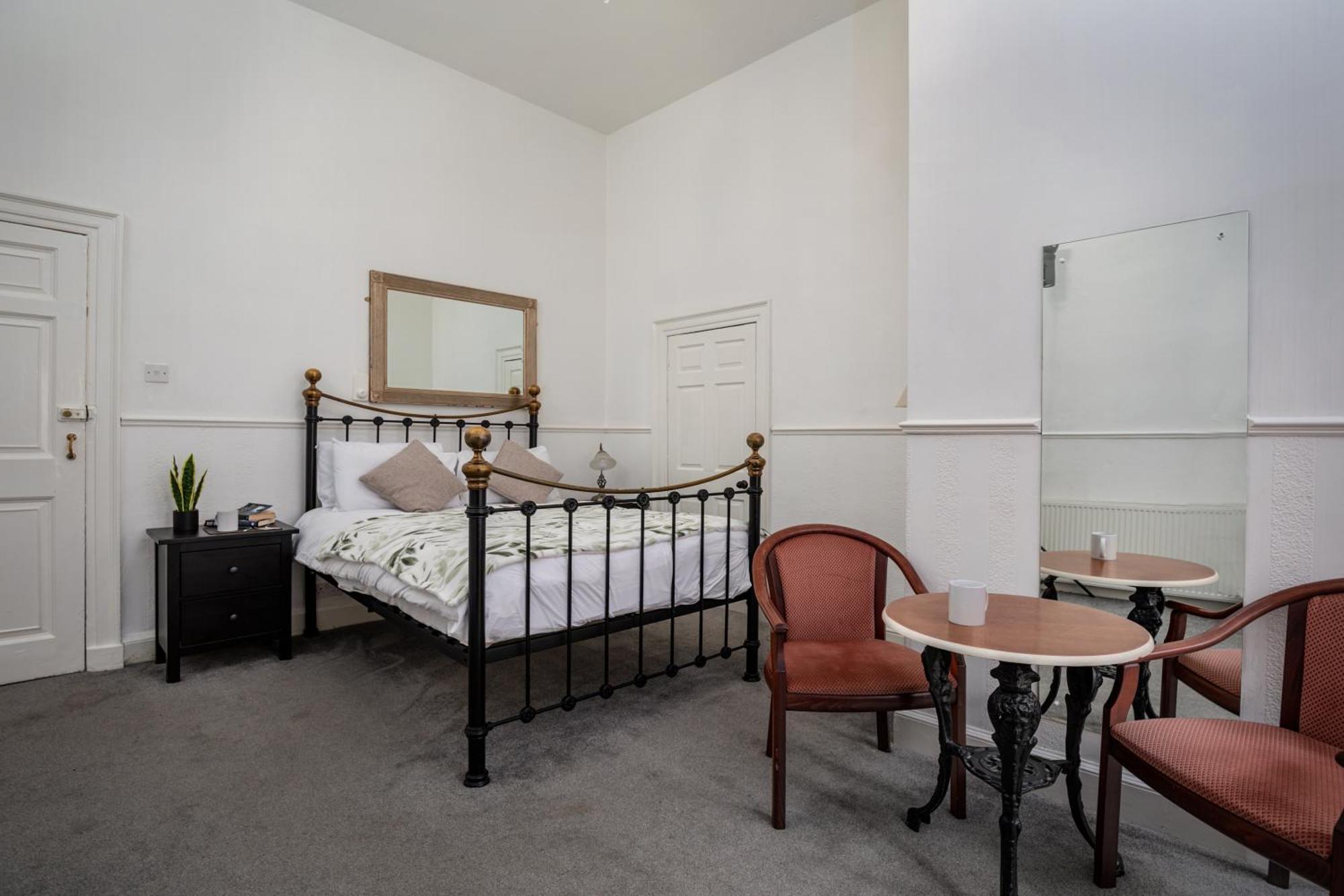 Serenity Guest House Scarborough Esterno foto